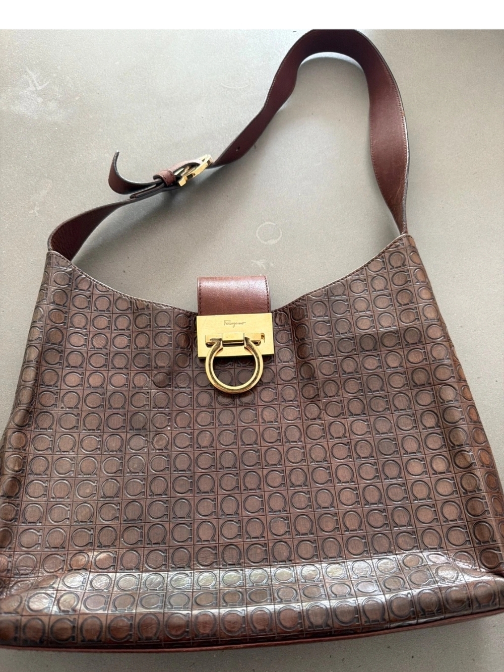 DROPPING TODAY Salvatore Ferragamo Brown Gancini Signature Leather Shoulder Bag